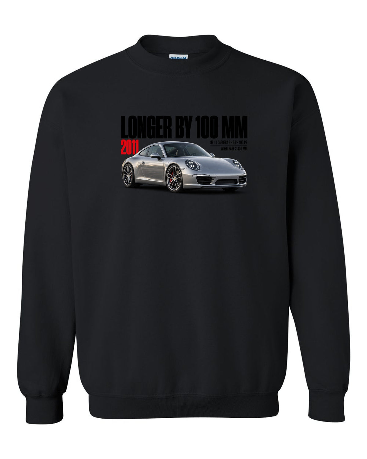 Editorial headline print of a Porsche 911 Carrera S 991.1 with longer-by-100-mm caption black crewneck front view with the design
