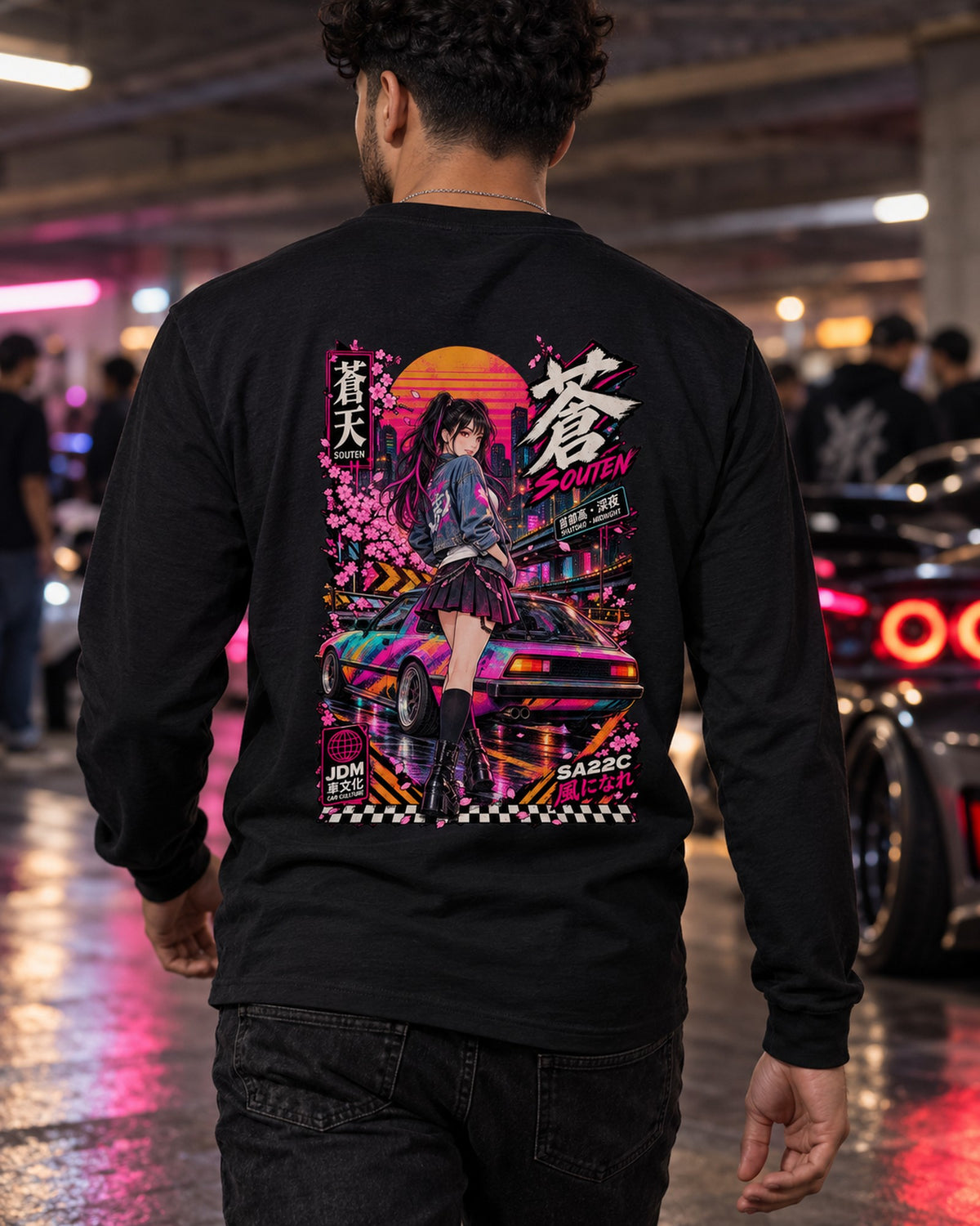 SOUTEN SA22C Anime Girl Full-Back Graphic Tee Long Sleeve Black worn hero