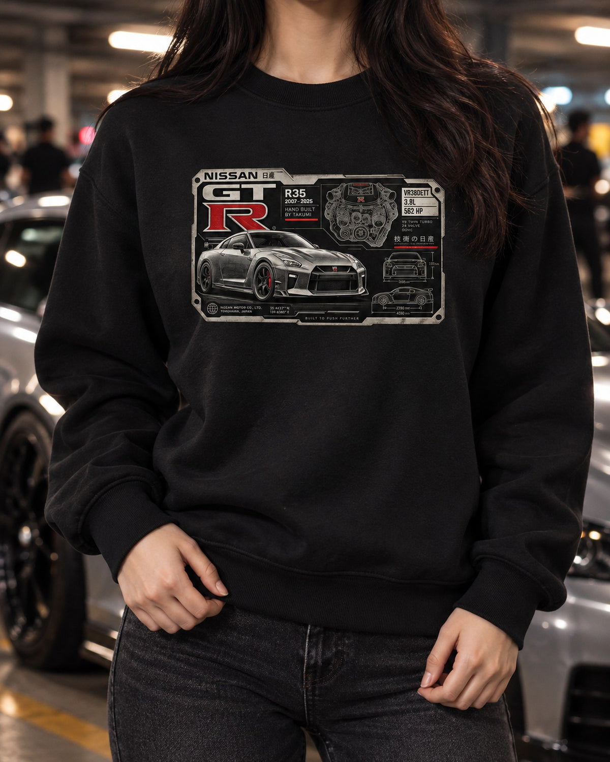 Nissan GT-R R35 VR38DETT Spec Plate print Shirt Crewneck Black worn hero