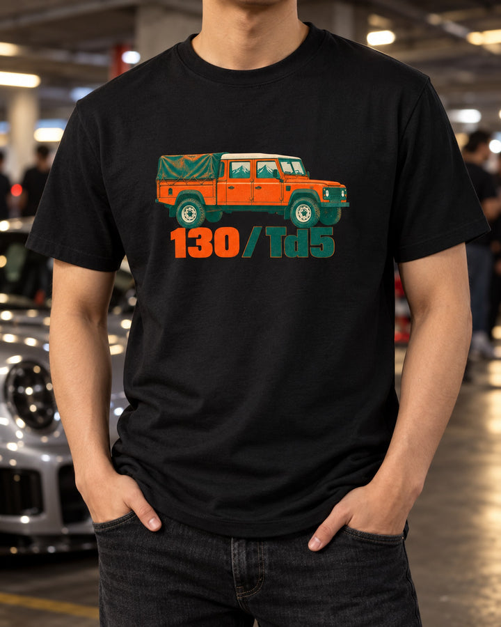 Land Rover Defender 130 Crew Cab Riso Print Shirt T-Shirt Black worn hero