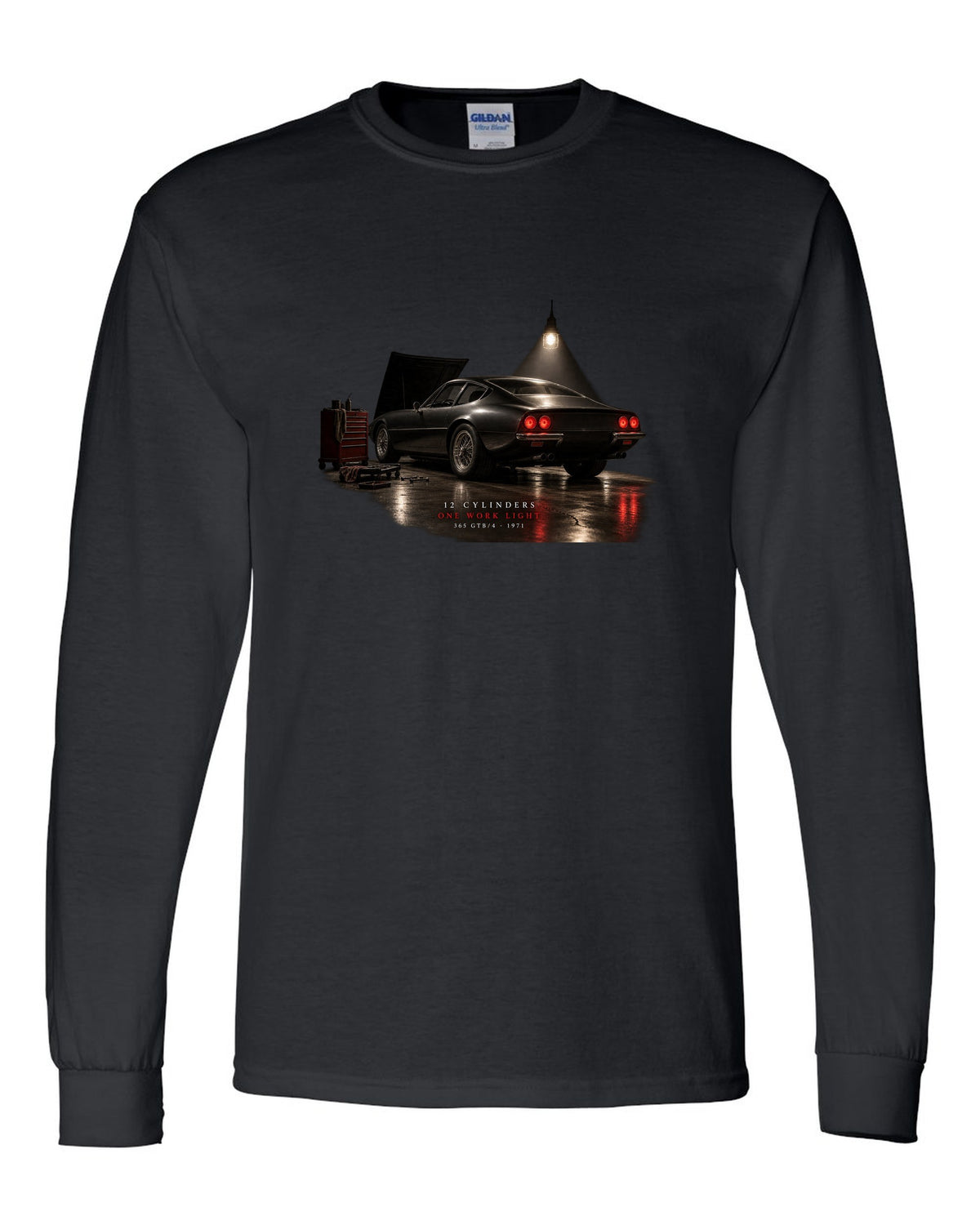 Ferrari 365 GTB/4 Daytona 1971 rear three-quarter garage night print, one work light black long sleeve front view with the design