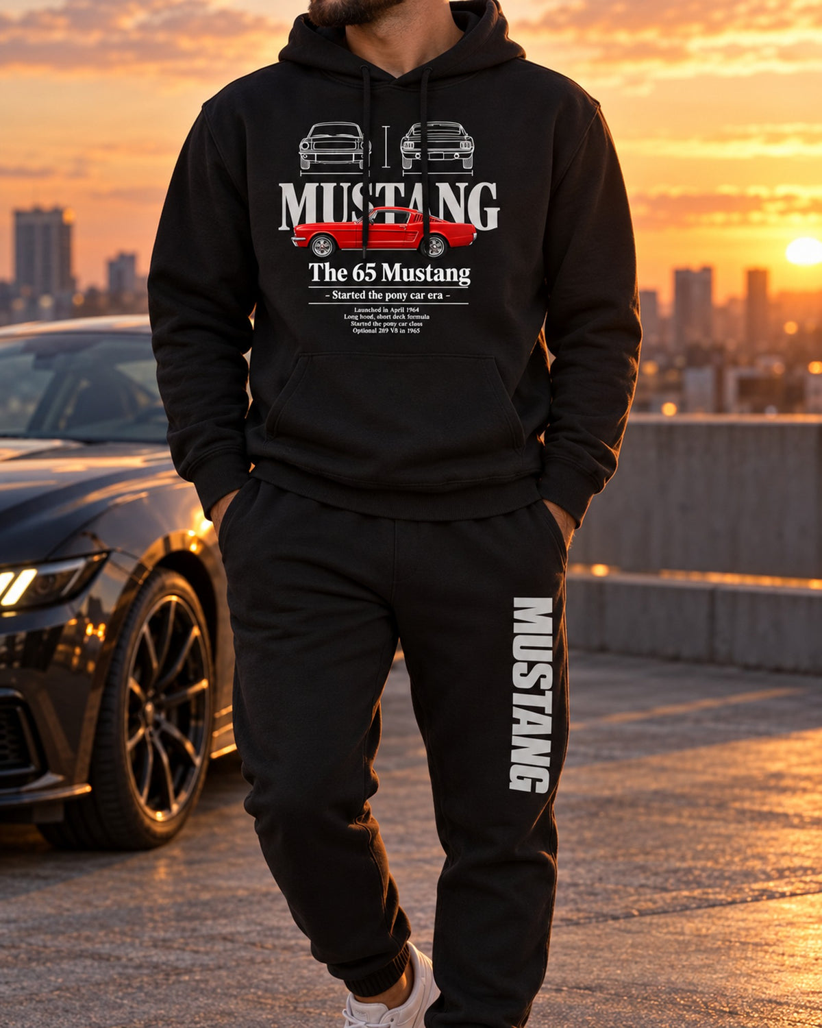 Mustang 1965 Hoodie + Jogger Set Black worn hero