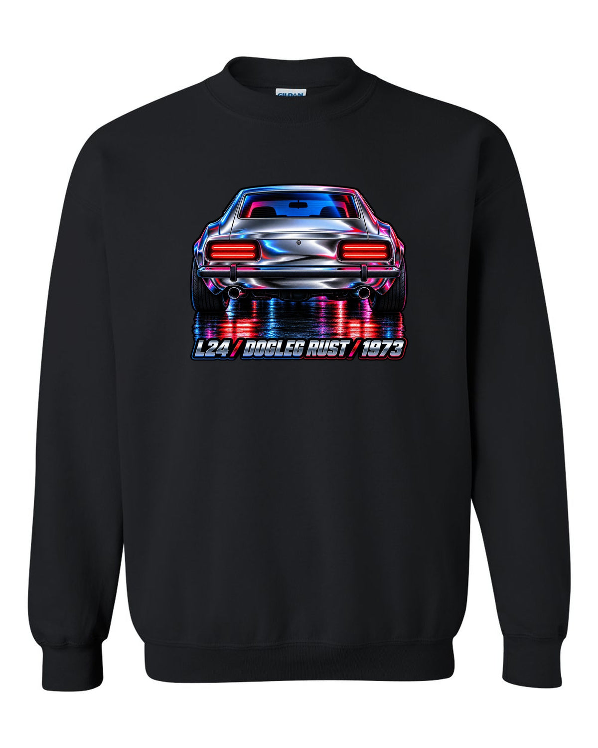 Airbrush chrome close-up of a 1973 Datsun 240Z rear taillights black crewneck front view with the design