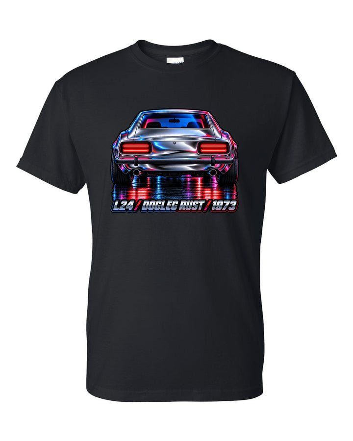 Airbrush chrome close-up of a 1973 Datsun 240Z rear taillights black t-shirt front view with the design
