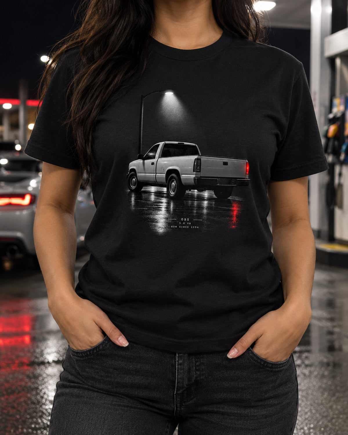 Ford F-150 OBS 1992-97 Garage Night print Tee T-Shirt Black worn hero