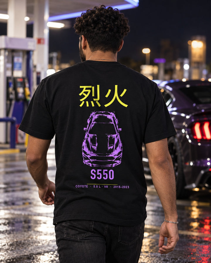 S550 COYOTE Full-Back Graphic Tee T-Shirt Black worn hero