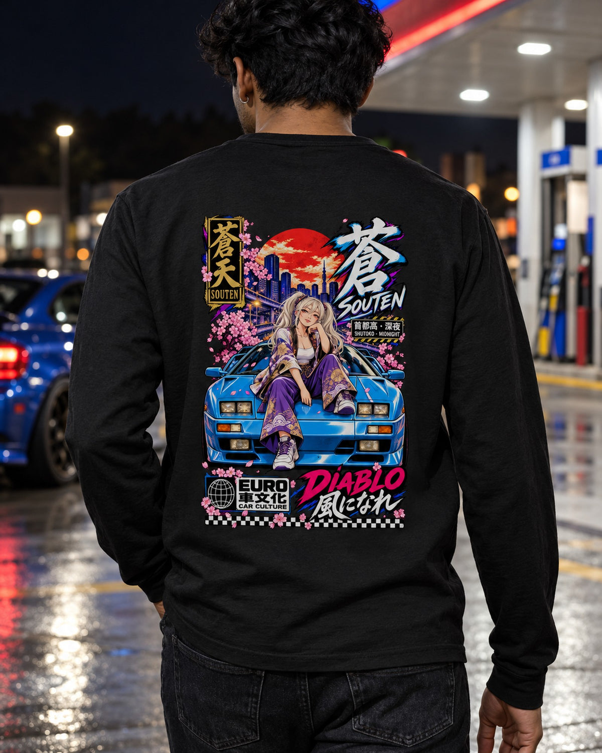 SOUTEN DIABLO Anime Girl Full-Back Graphic Tee Long Sleeve Black worn hero