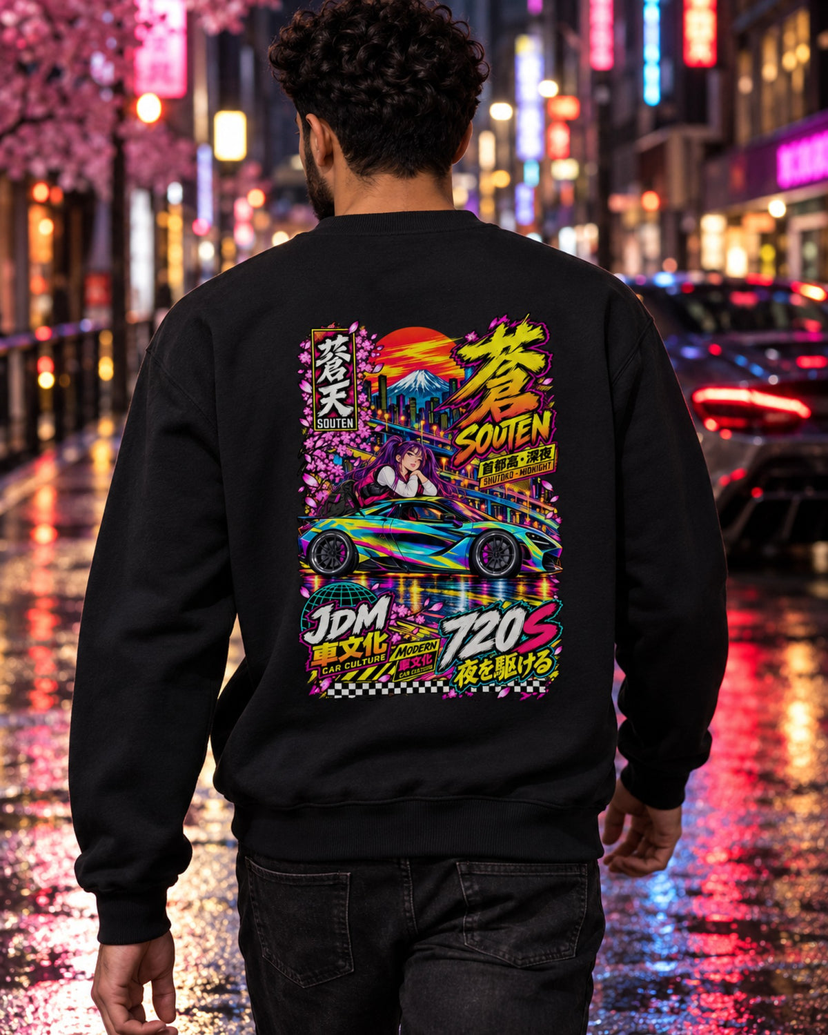 SOUTEN 720S Anime Girl Full-Back Graphic Tee Crewneck Black worn hero