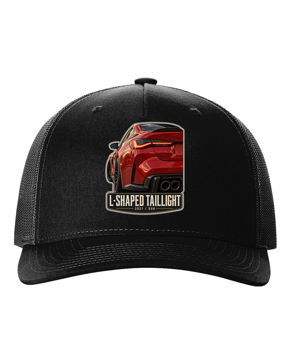 BMW M4 Competition G82 L-shaped taillight macro print with 2021 and S58 text black hat front view with the design