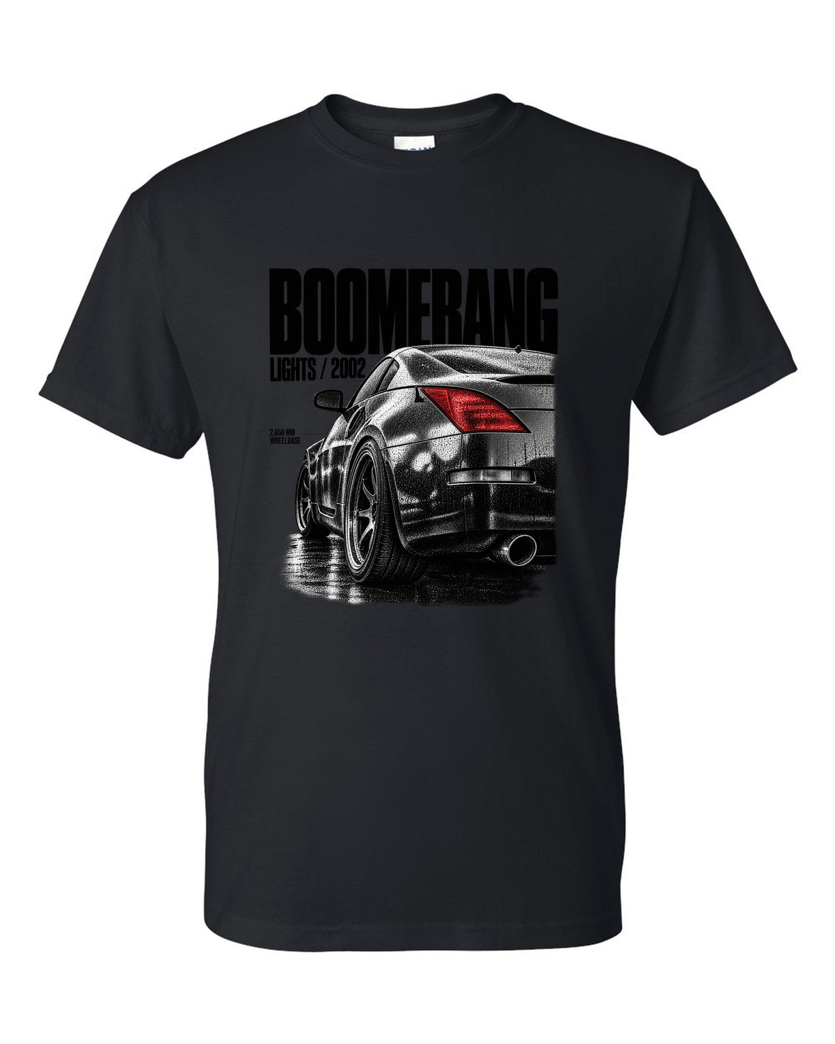 Macro print of Nissan 350Z Z33 boomerang taillights with 2,650 mm wheelbase text black t-shirt front view with the design