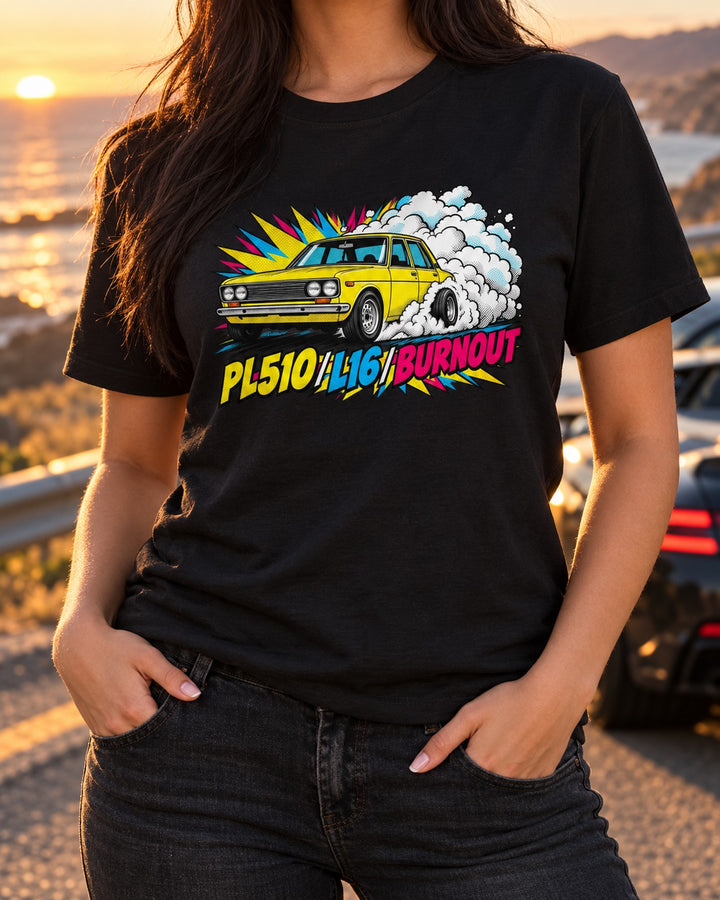 Datsun 510 PL510 1971 Burnout Season Halftone Pop Art Shirt T-Shirt Black worn hero