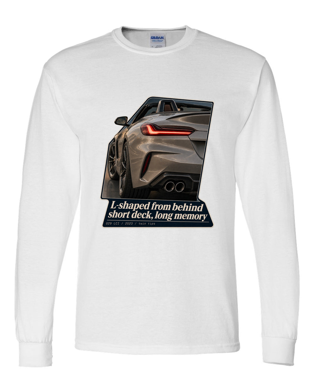 Macro print of the L-shaped taillight on a 2023 BMW Z4 G29 LCI white long sleeve front view with the design