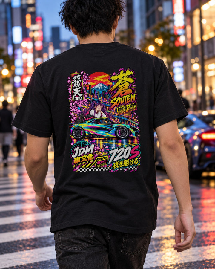 SOUTEN 720S Anime Girl Full-Back Graphic Tee T-Shirt Black worn hero