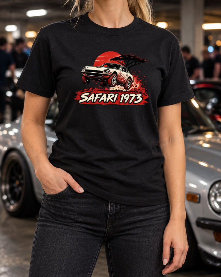 Datsun 240Z S30 Safari 1973 Red Dirt Linocut Shirt T-Shirt Black worn hero