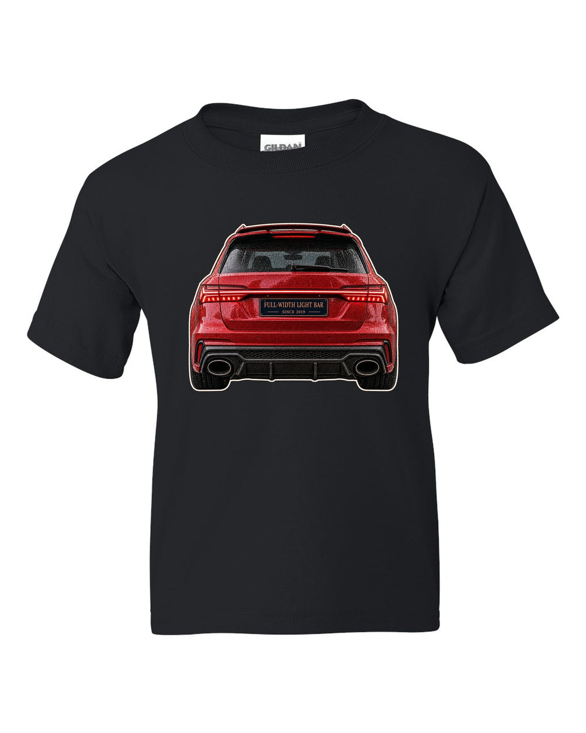 Close-up print of the full-width taillight bar on an Audi RS6 Avant C8 black kids tee front view with the design