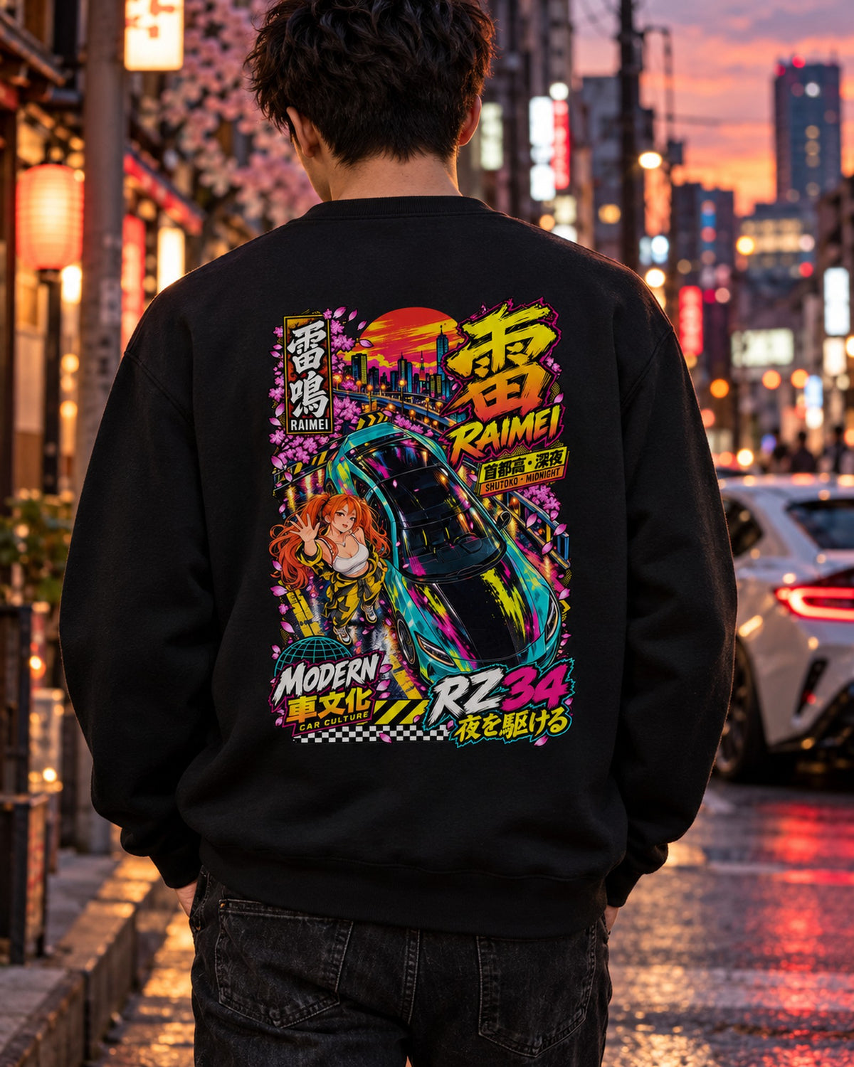 RAIMEI RZ34 Anime Girl Full-Back Graphic Tee Crewneck Black worn hero