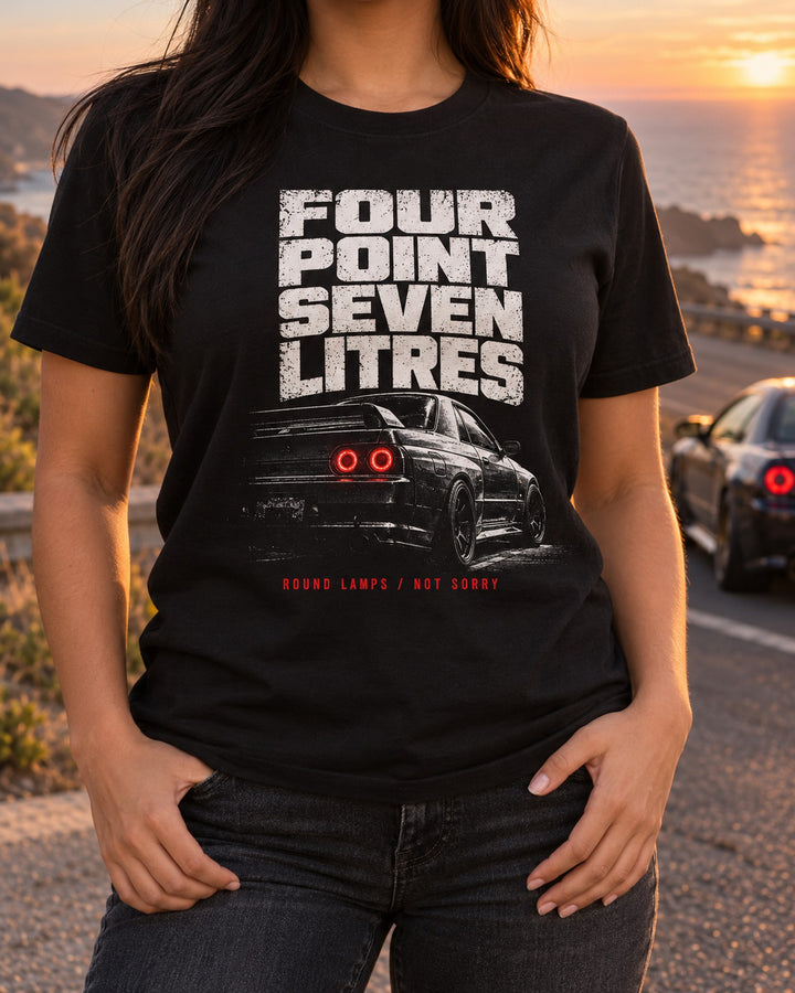 Alfa Romeo 8C Competizione Round Tail Lamp Macro Shirt, 4.7 Litres T-Shirt Black worn hero