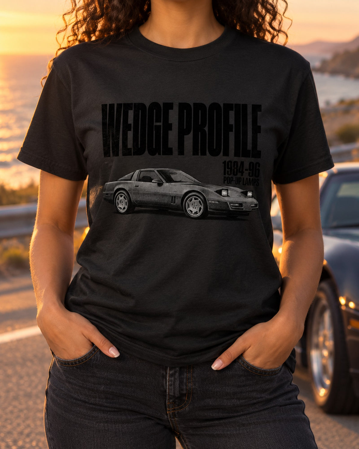 Corvette C4 Wedge Profile Pop-Up Headlight Halftone Shirt T-Shirt Black worn hero