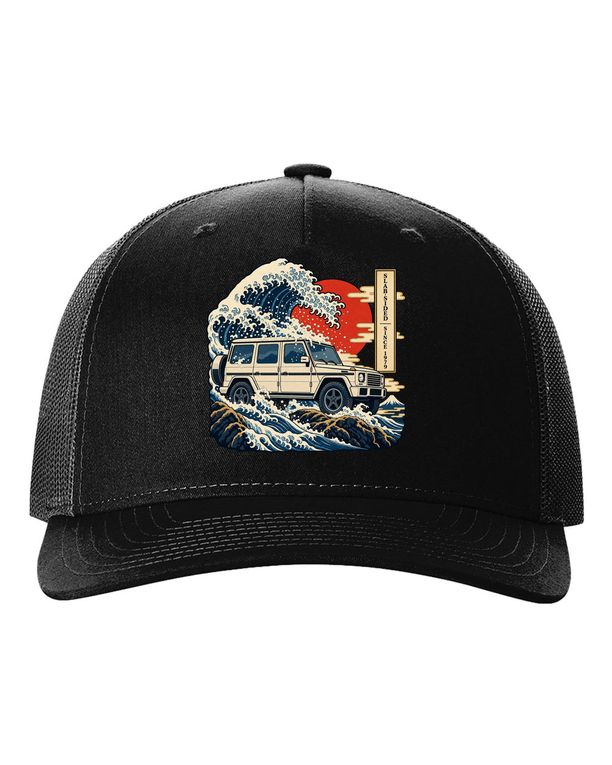 Bold crest graphic reading 577 HP and 2.5 Tonnes for the Mercedes G63 W464, print black hat front view with the design
